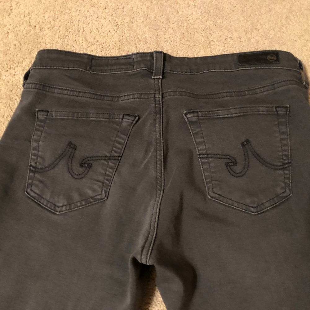 AG The Legging Ankle in Gray